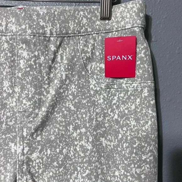 Spanx Ankle Jean-ish Leggings 4-Pocket Speckled Grey Sz LG NWT High Waisted - Picture 3 of 5